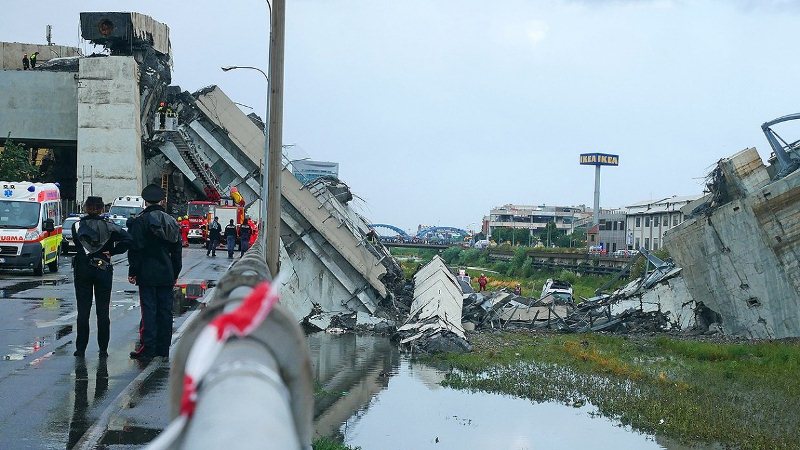 Число жертв обрушения моста в Генуе возросло до 41