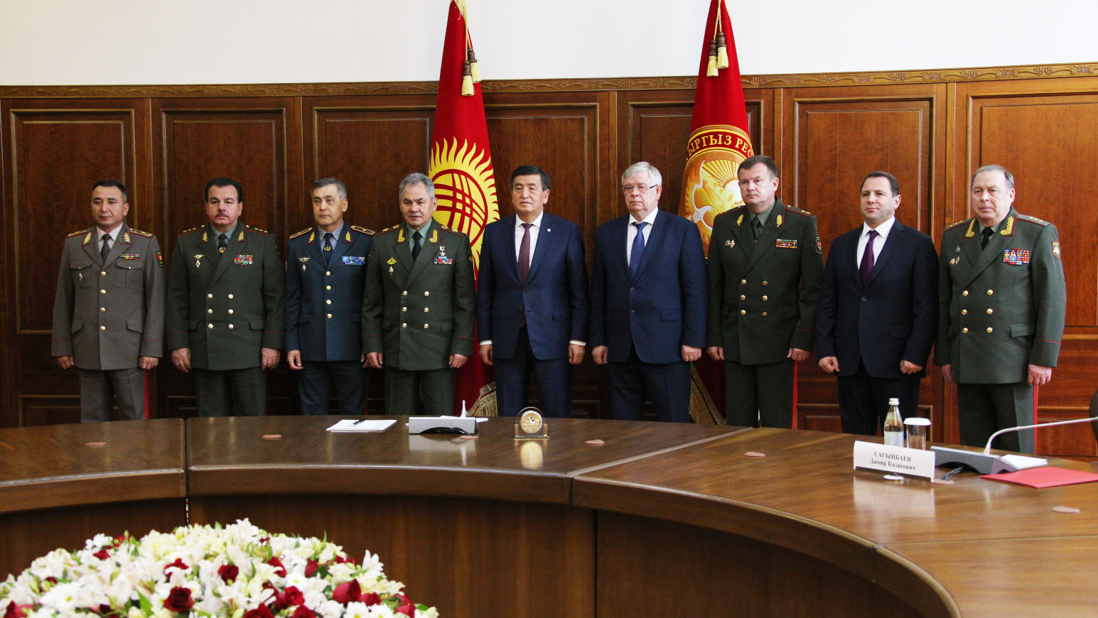 Казахстан намерен передать Таджикистану военно-техническое имущество для укрепления границ ОДКБ   