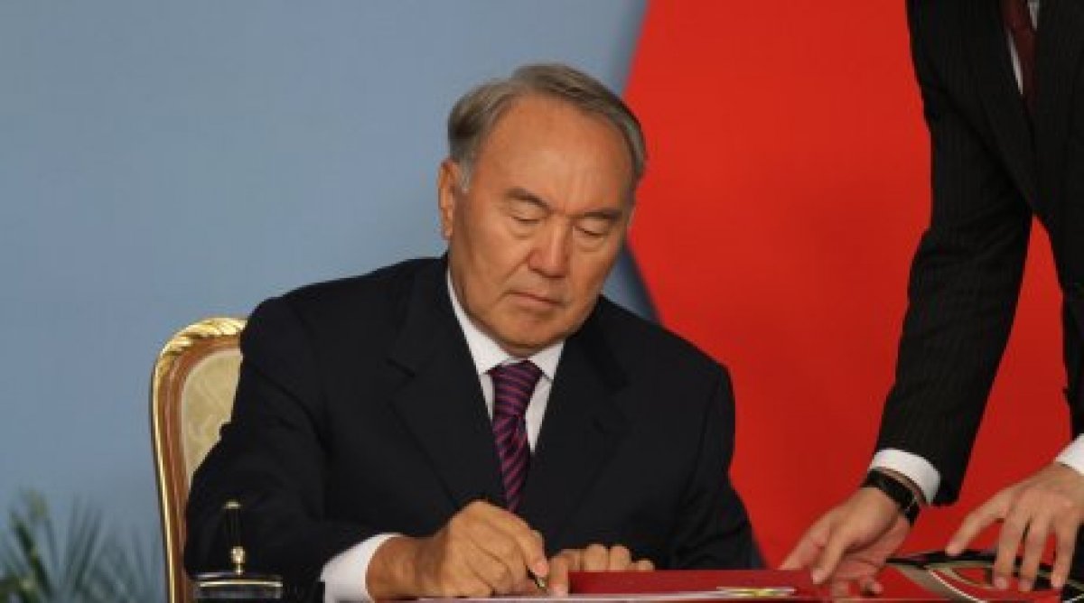 Нурсултан Назарбаев отстранил от должности ответсекретаря Минкультуры Куатжана Уалиева