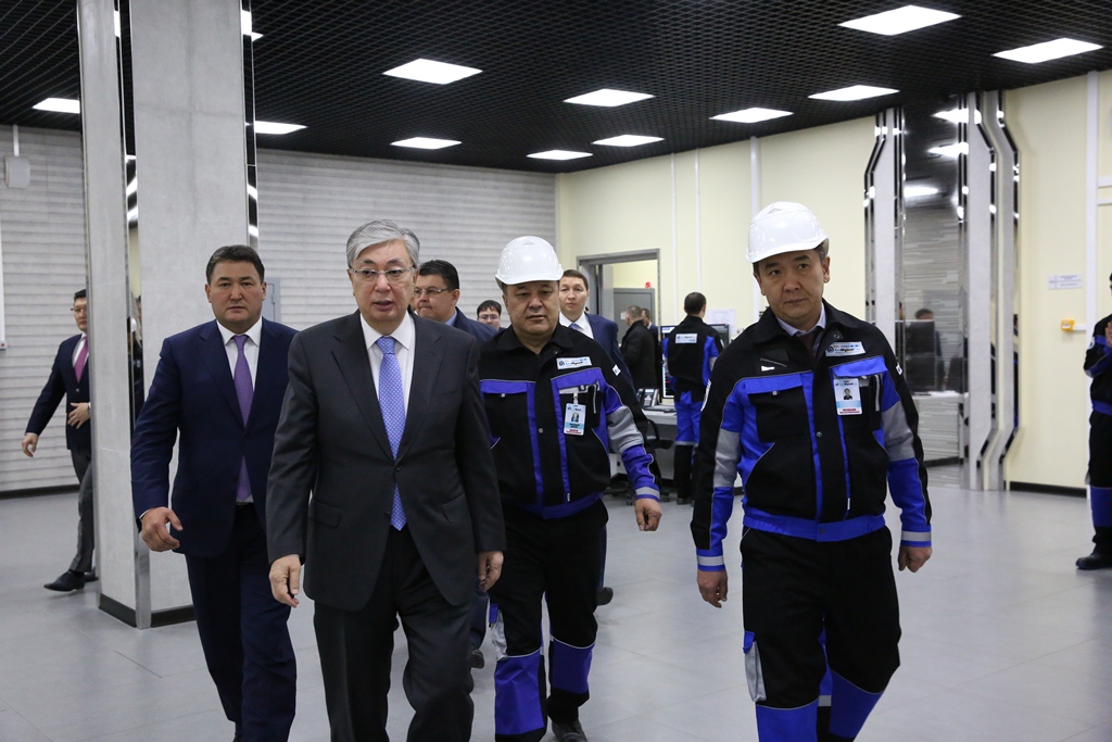 Касым-Жомарт Токаев посетил Павлодарский нефтехимический завод