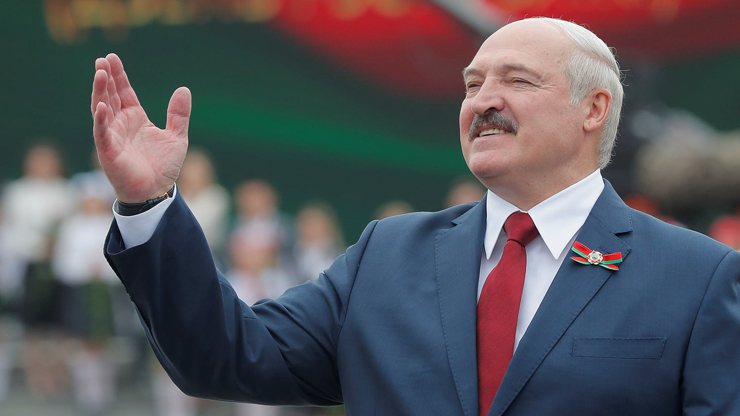 Лукашенко лидирует по результатам голосования на закрытых участках в пяти регионах, у него 82% – глава ЦИК