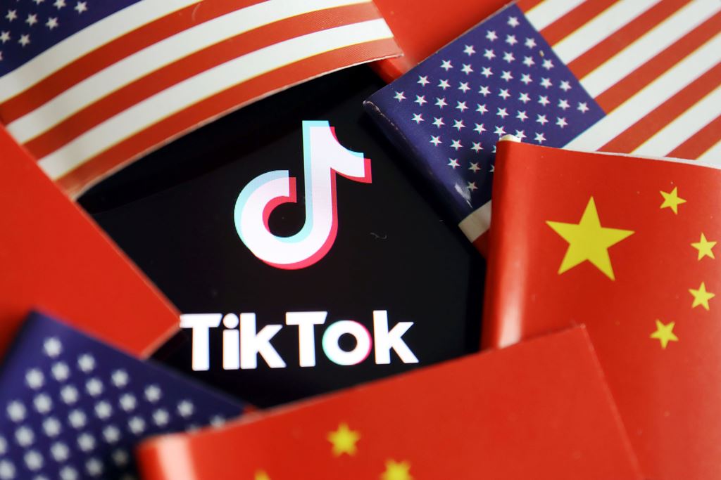 Twitter вел предварительные переговоры о приобретении операций TikTok в США