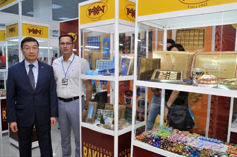 Кондитерская компания «Рахат» представила свою продукцию на международной выставке в Ереване