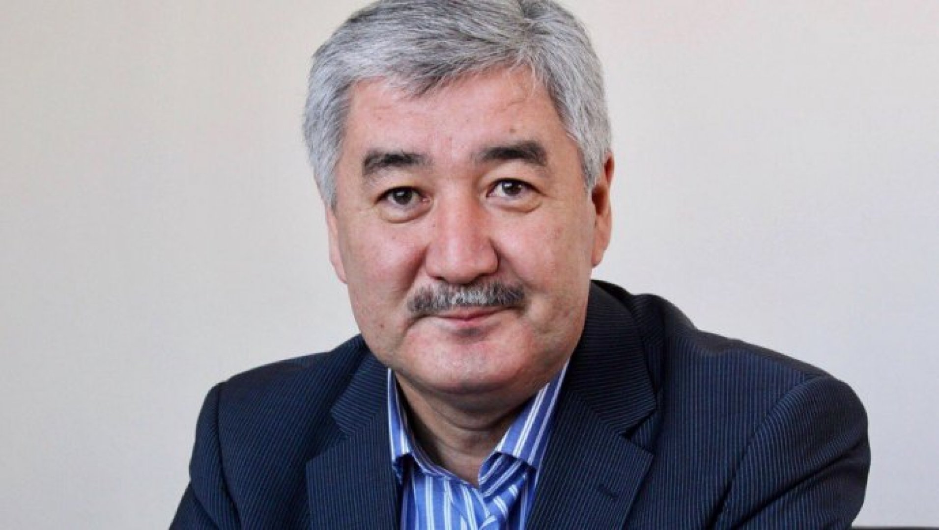 Амиржан Косанов подал документы в ЦИК для регистрации кандидатом в Президенты Казахстана 