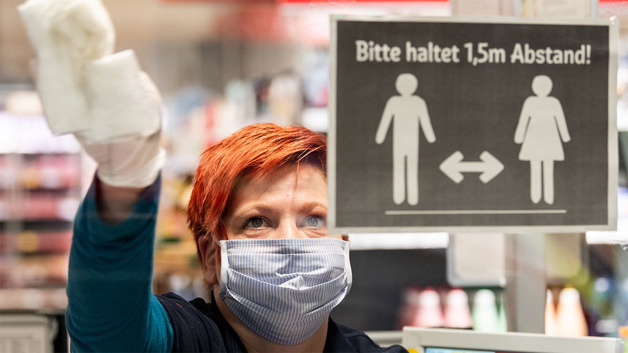 Германия и Польша вводят новые ограничения в борьбе с коронавирусом