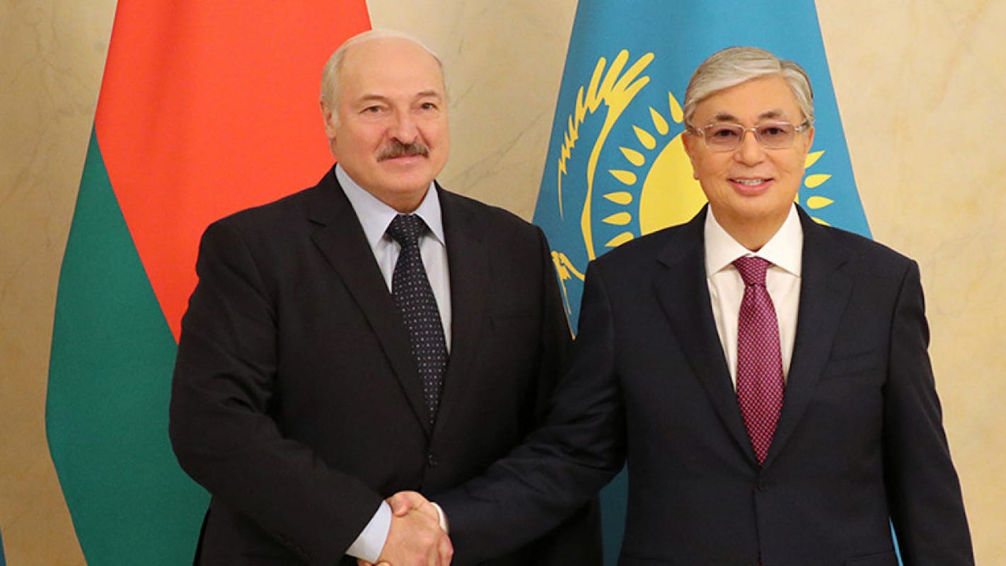 Токаев поздравил Лукашенко с переизбранием на пост президента Беларуси