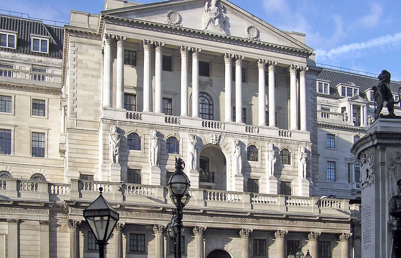 Банк Англии может изменить подход к сворачиванию стимулирующих мер  