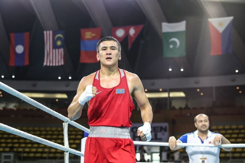 Турсынбай Кулахмет стартовал с победы на ЧМ-2019 по боксу