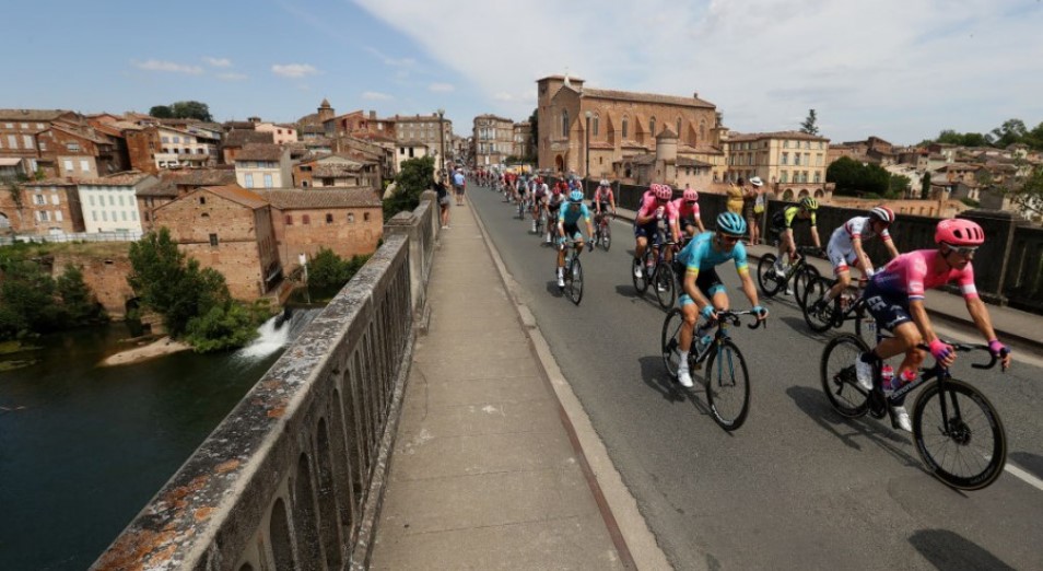 "Тур де Франс": Фульсанг – на колесе у победителя этапа