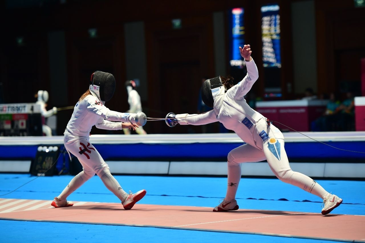 Как казахстанские спортсмены выступили на ЧА по фехтованию