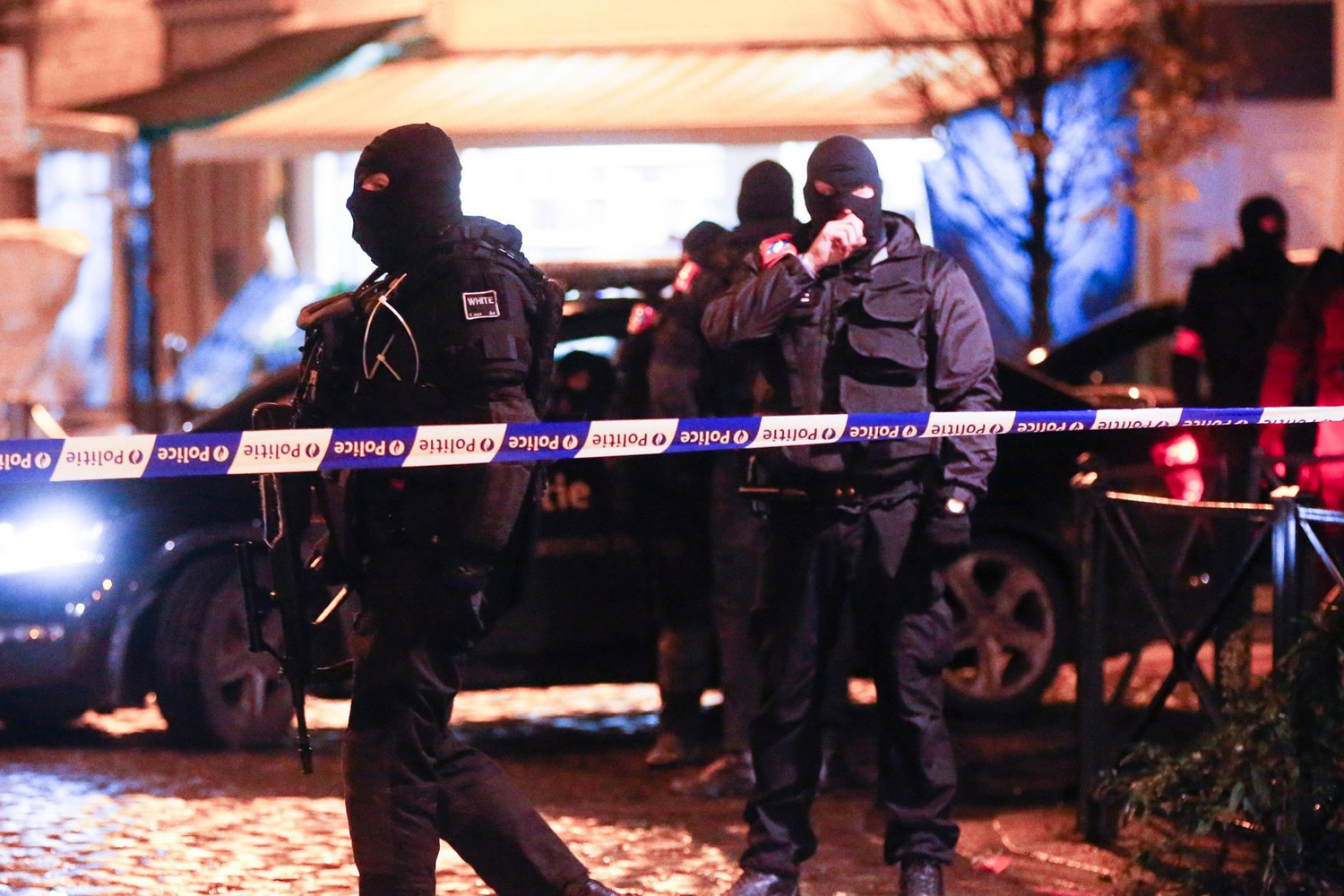 Беспорядки в брюссельском Андерлехте не утихали всю ночь