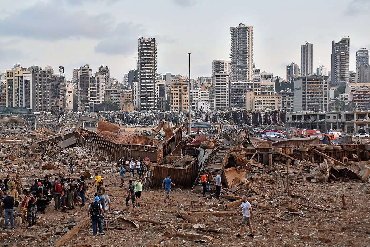 Пострадавших от взрывов в Бейруте может быть несколько сотен