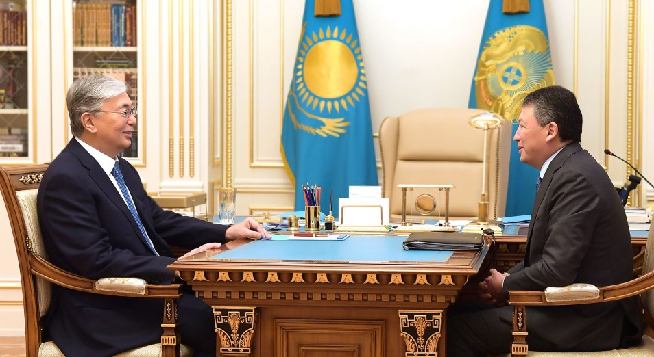 Токаев отметил важность стимулирования деловой активности бизнеса и развития производства в Казахстане