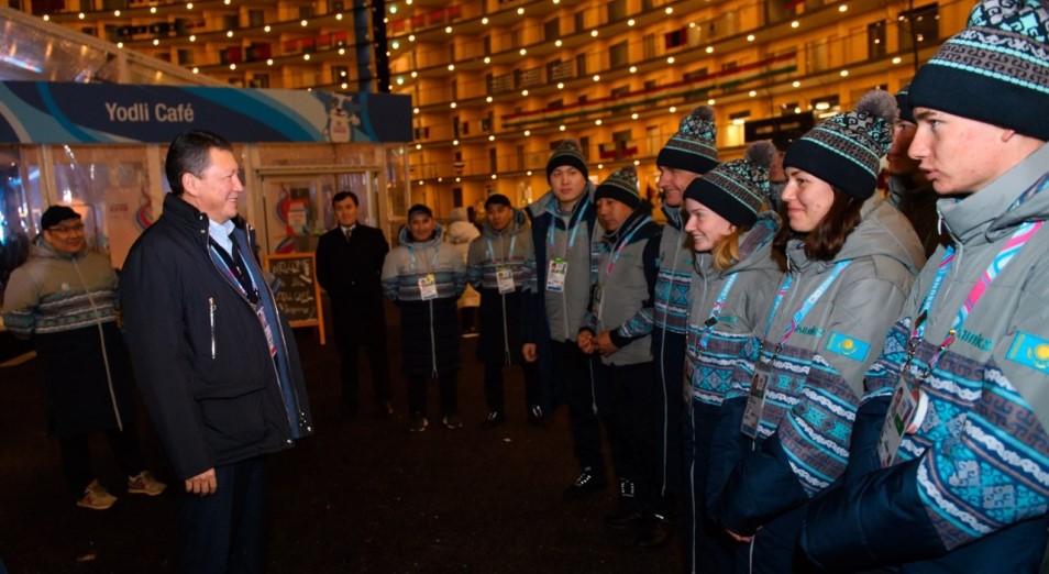 Президент НОК Казахстана встретился с казахстанскими спортсменами