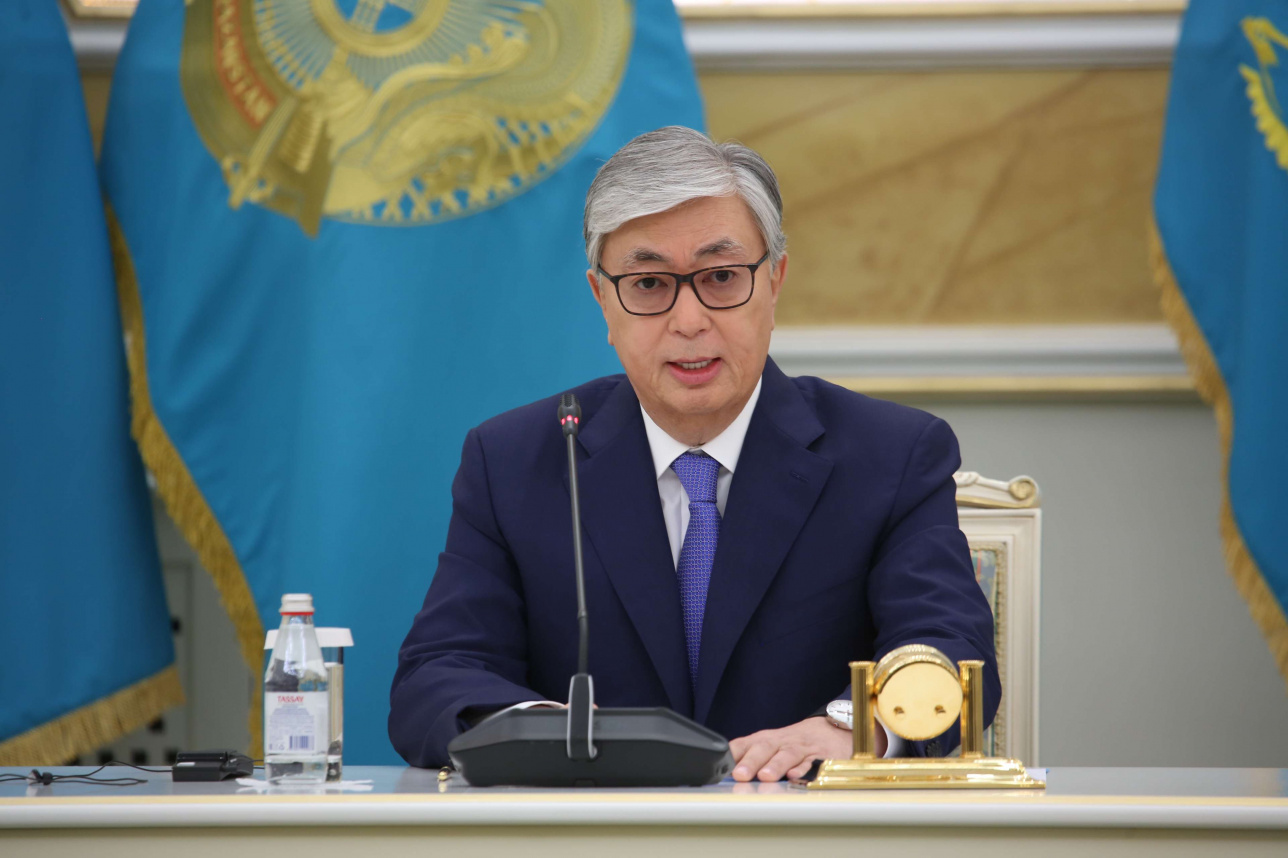 Президент Казахстана поздравил казахстанцев с Днем благодарности