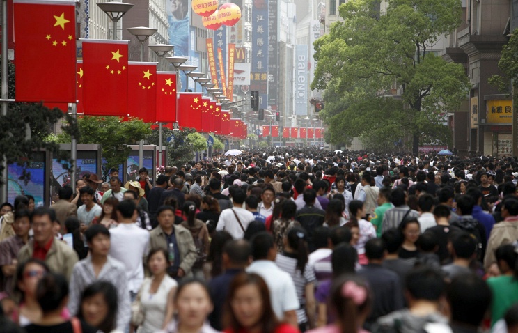 Население Китая начнет сокращаться в 2027 году