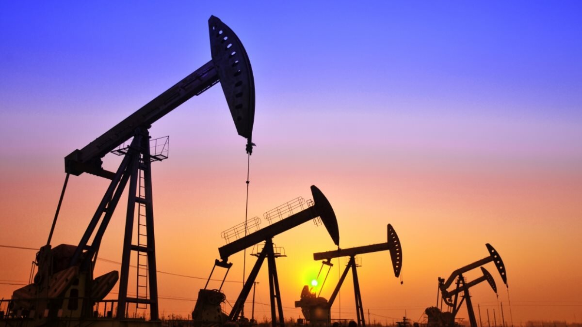 Рост спроса на нефть в «выздоровевшей» Азии укрепляет уверенность инвесторов в казахстанской валюте