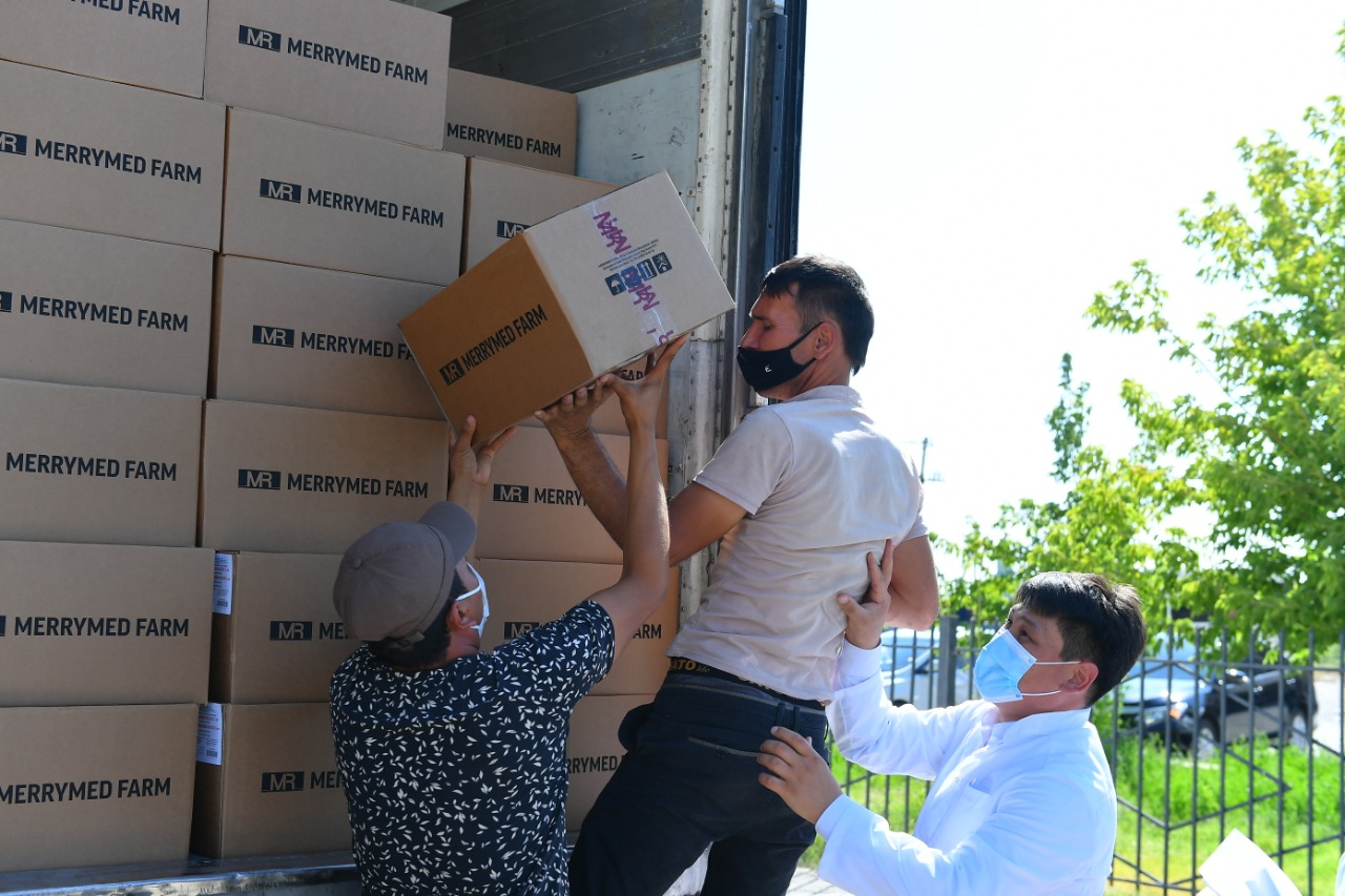 В Туркестан из Узбекистана прибыло 142 тысячи коробок с лекарствами