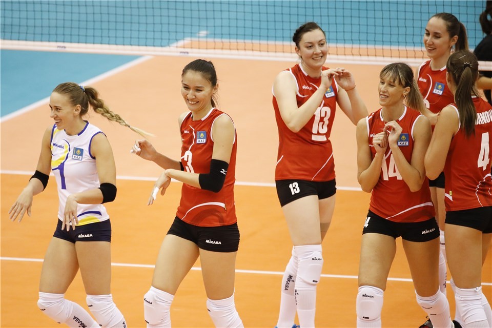 Женская команда Казахстана по волейболу проиграла в четвертый раз подряд на ЧМ