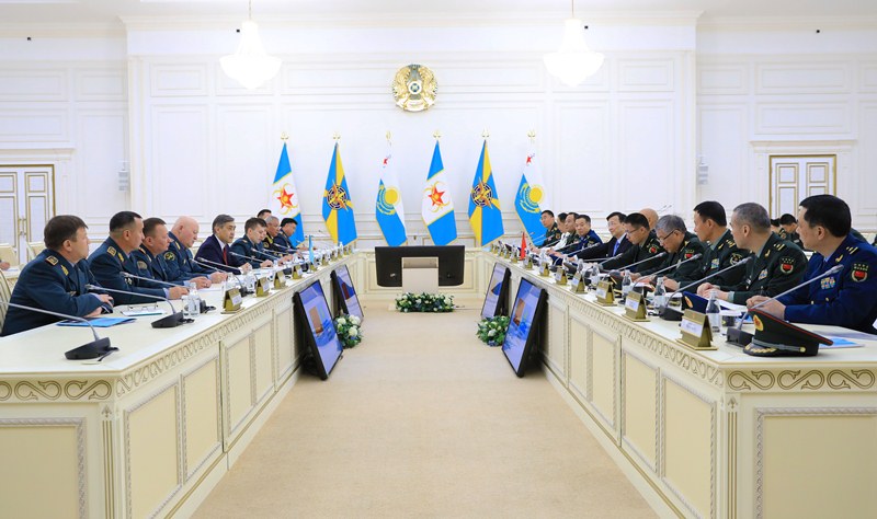 Оборонные ведомства Казахстана и Китая обсудили вопросы военно-технического сотрудничества