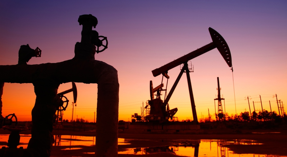 Рост цен на нефть поддержал тенге