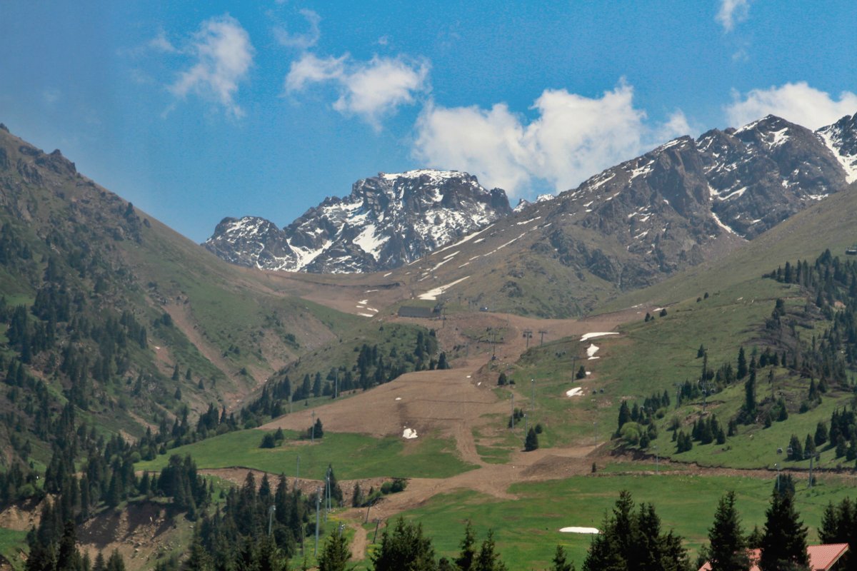 Шымбулак возглавил рейтинг горнолыжных курортов СНГ 