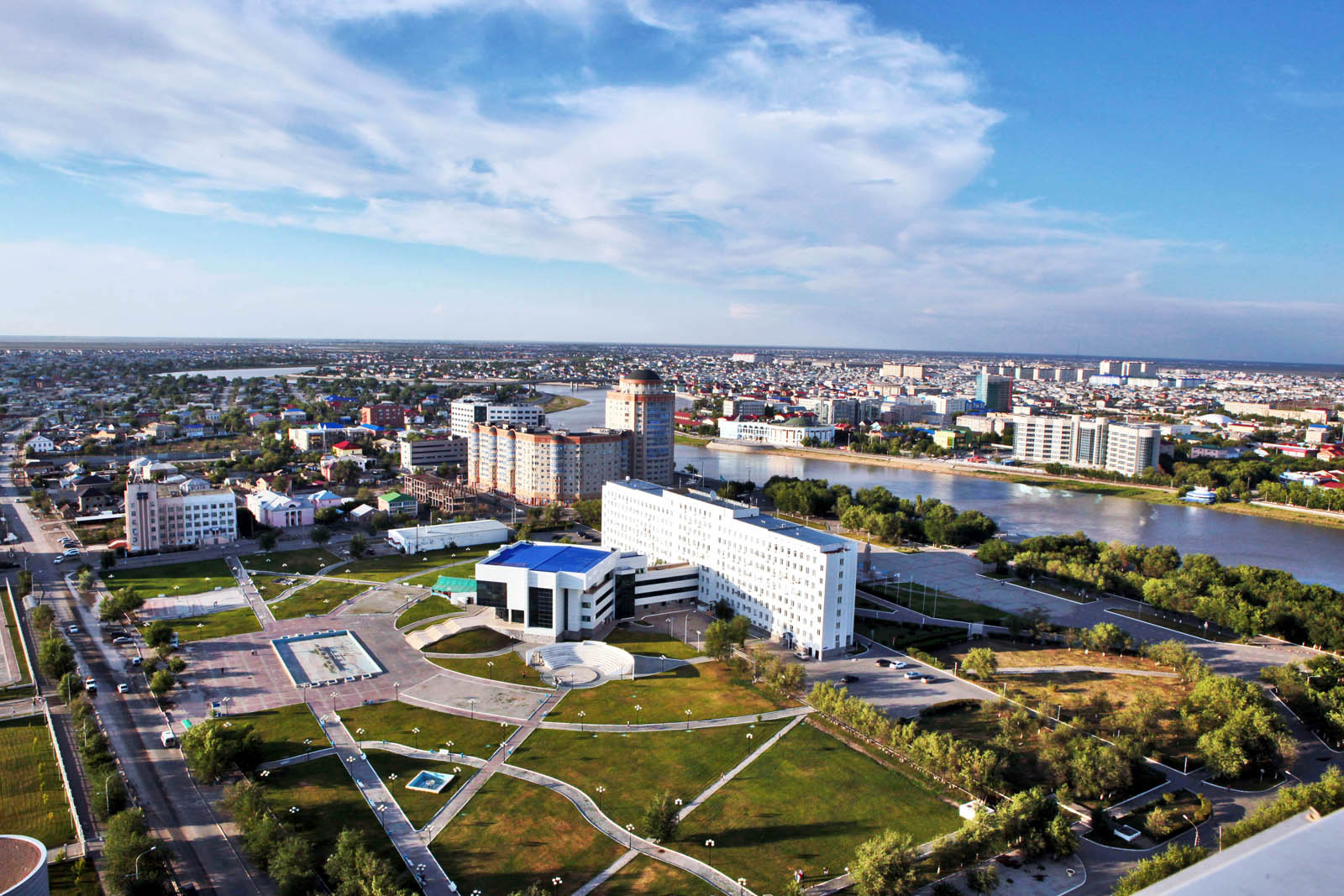 Правительство Казахстана направит в Атыраускую область медиков и лекарства – Токаев