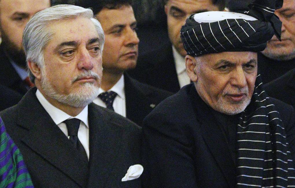Президент Афганистана и его главный оппонент подписали договор о сотрудничестве