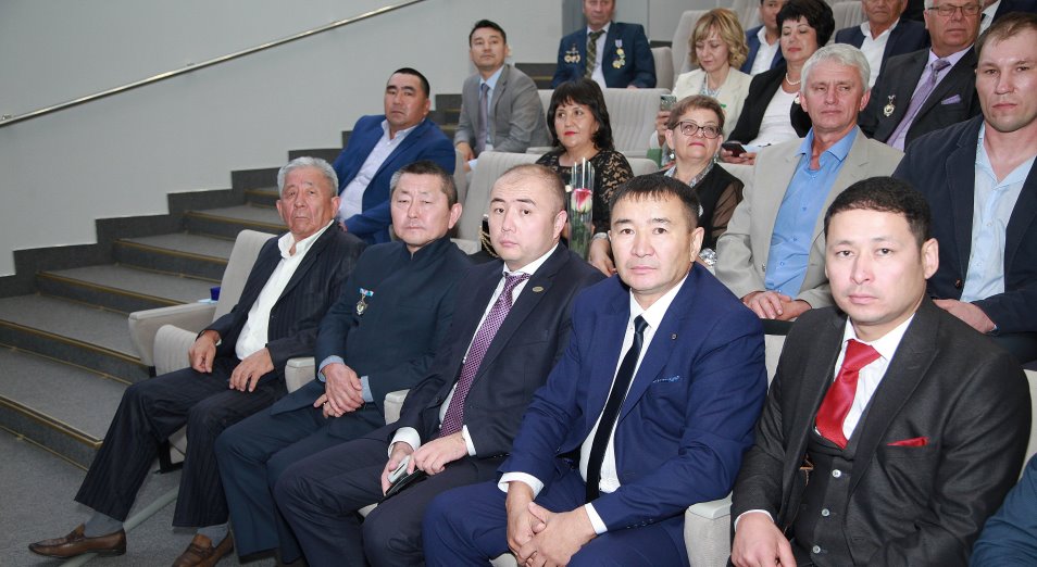 В Казахстане отмечают День шахтера