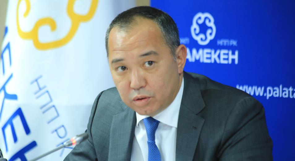 Бизнес-омбудсмен Рустам Журсунов просит приостановить проверки бизнеса 