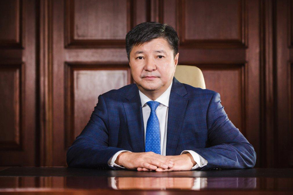 Председатель Верховного суда Казахстана предложил часть функций судей передать нотариусам и прокурорам