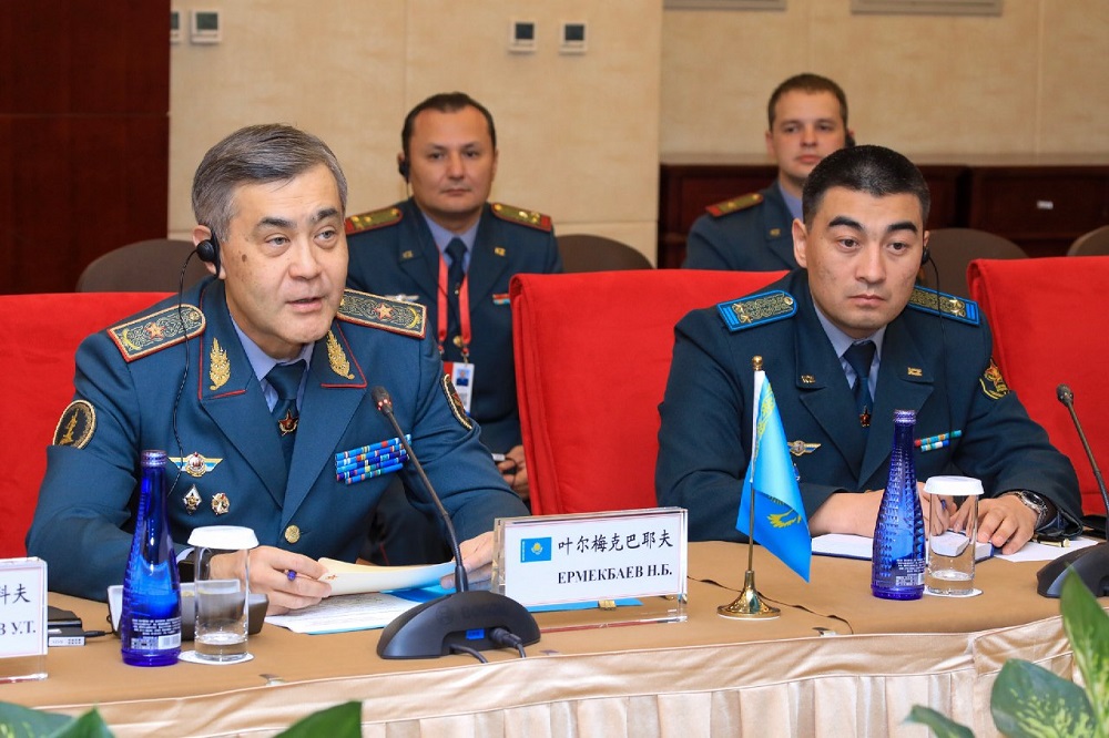 Министр обороны РК выступил на заседании Пекинского Сяншаньского форума