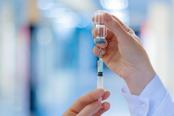Казахстанцы могут ускорить получение прививки