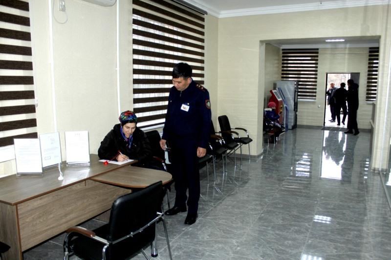 В Таразе приступил к работе первый  фронт-офис полиции "Приёмная для граждан"
