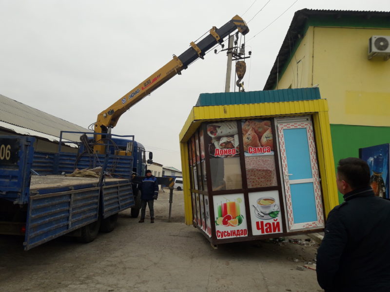 Полсотни незаконных торговых киосков снесут в Атырау