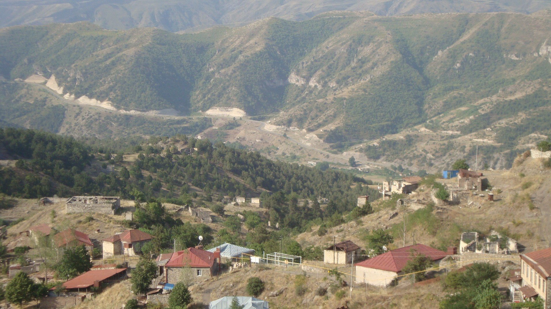 За перемирием в Карабахе будут следить из центра 