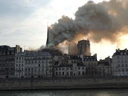 Французские бизнесмены выделили 100 млн евро на восстановление собора Парижской Богоматери   