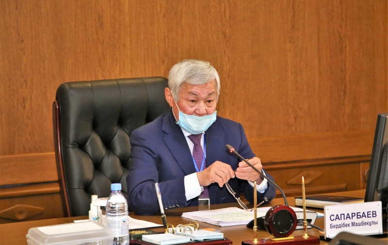 Бердибек Сапарбаев попросил жамбылцев придерживаться рекомендаций врачей  