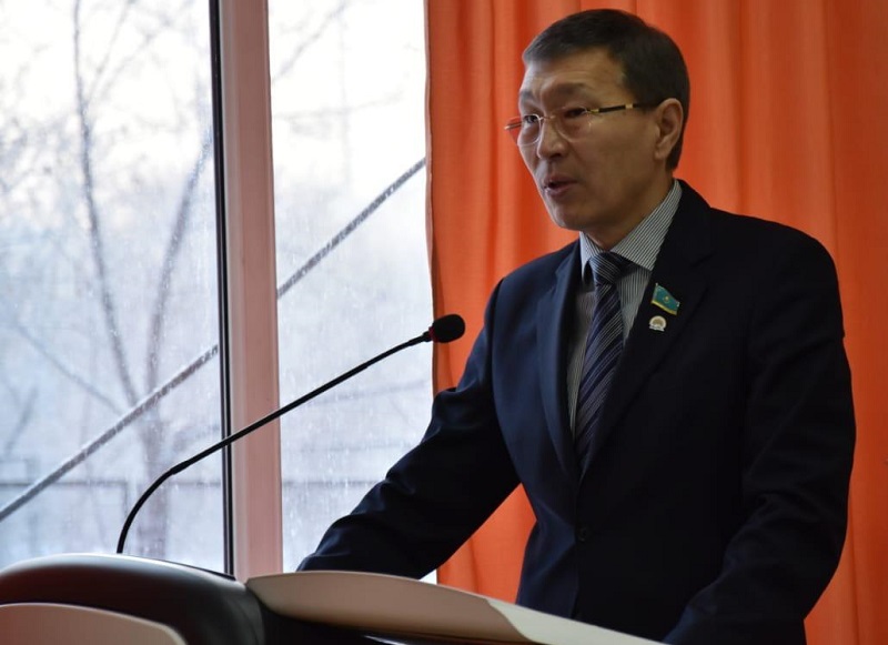 Нурлан Абдиров избран вице-спикером сената Казахстана  