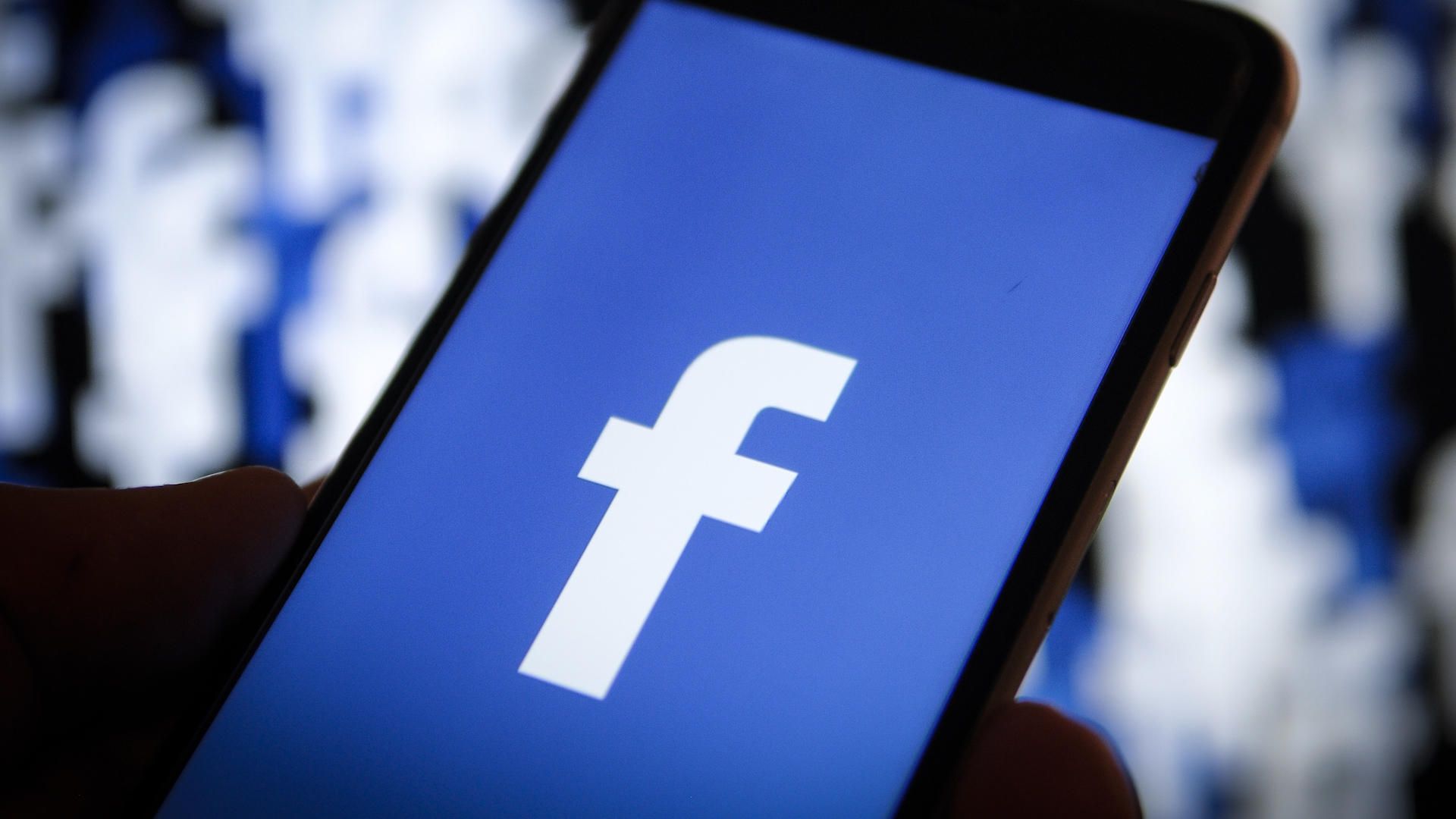 На $5 млрд могут оштрафовать Facebook   