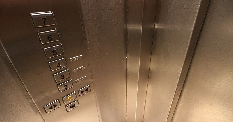 В Нур-Султане необходимо заменить почти 80 лифтов