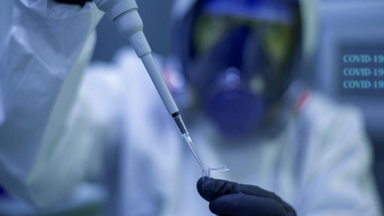 Сколько казахстанцев получили первый компонент вакцины "Спутник V"