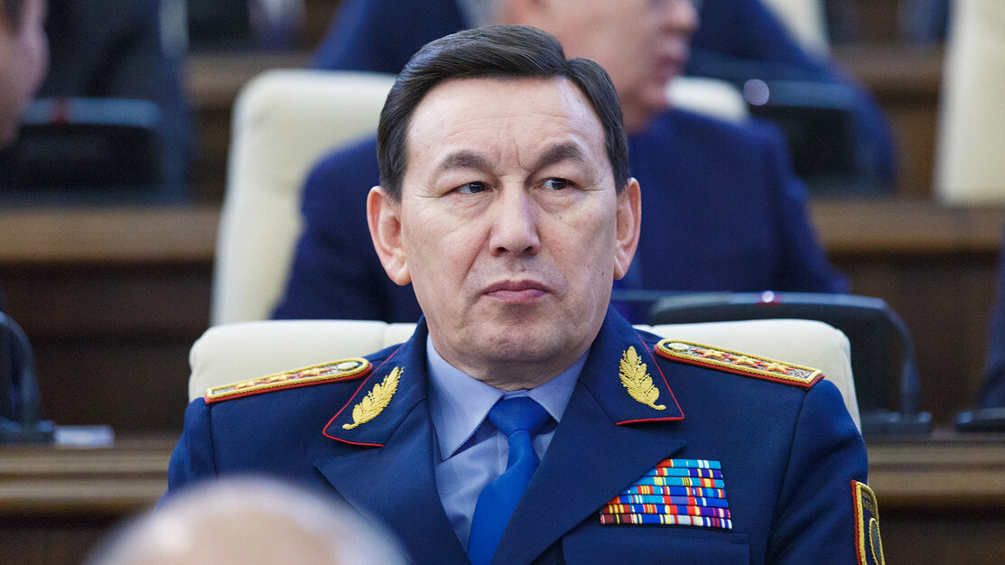 МВД Казахстана планирует сократить 450 руководителей 