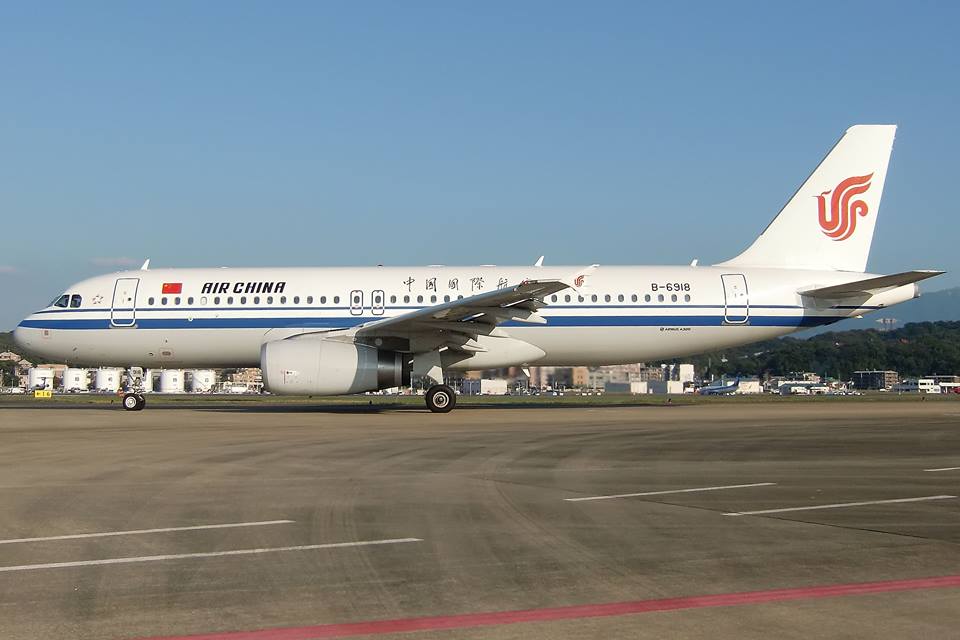 Авиакомпания LOT Polish заменит Boeing 737 MAX, осуществлявшие полеты в Казахстан  