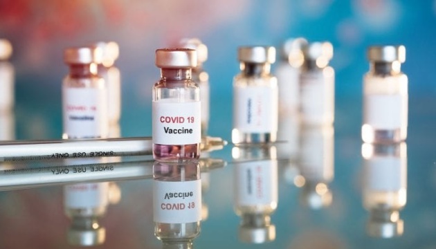 Сәуірде 2 млн адамды вакцинациялауға жететін препараттар жеткізіледі