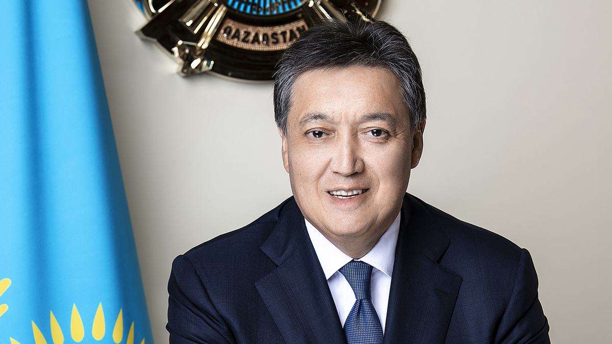 ҚР Премьер-Министрі қазақстандықтарды Тұңғыш Президент күнімен құттықтады  