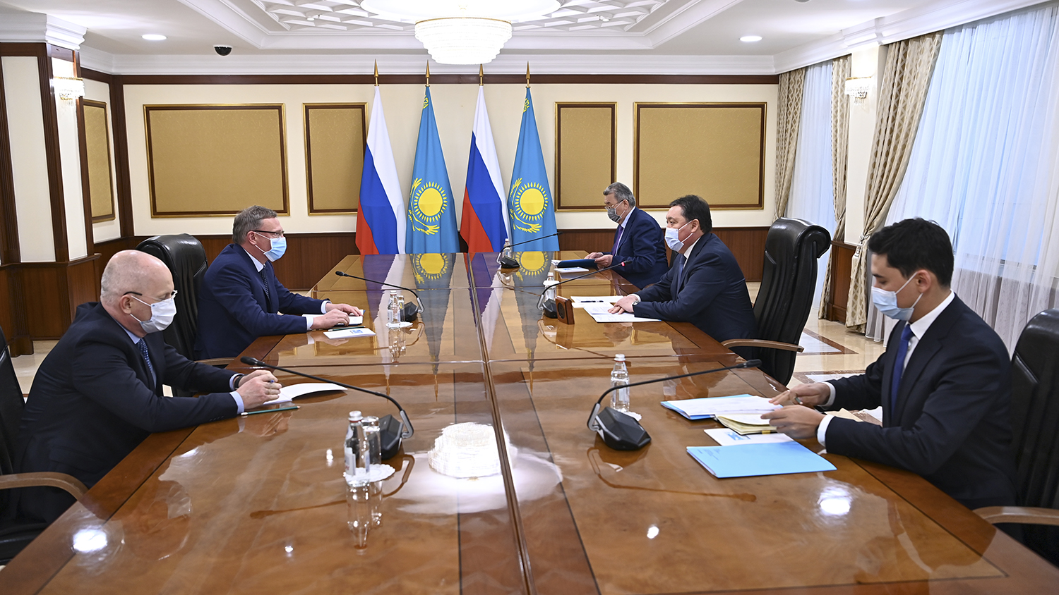 Что обсуждал Мамин с губернатором Омской области РФ 