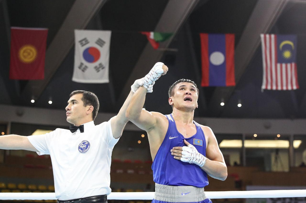 Казахстанский боксер завоевал золотую медаль на чемпионате Азии   