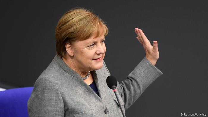 Меркель сдала второй тест на Covid-19  