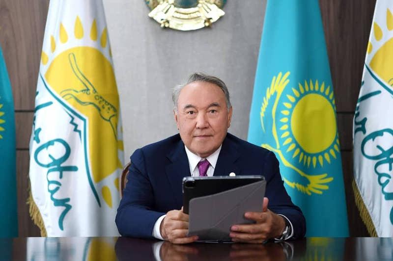 Нурсултан Назарбаев принял участие в онлайн-голосовании в праймериз Nur Otan 